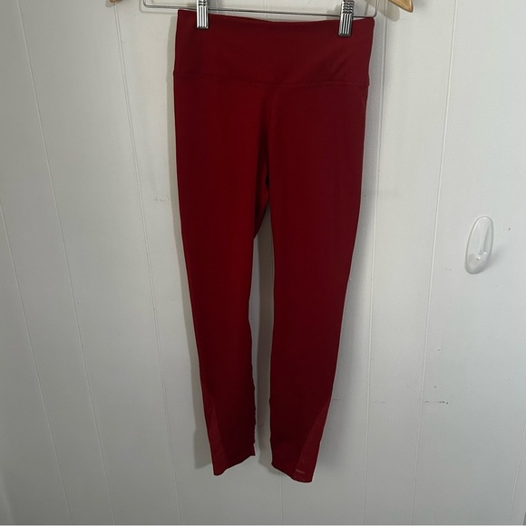 Nike Pants - Nike Red Leggings with Textured Fabric and Stretchy Fit